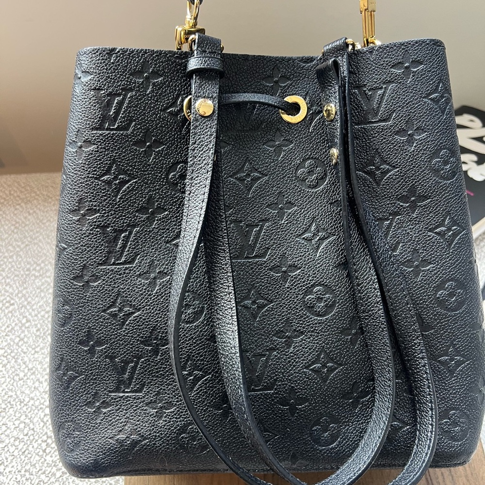Louis Vuitton Empreinte Neonoe MM Black